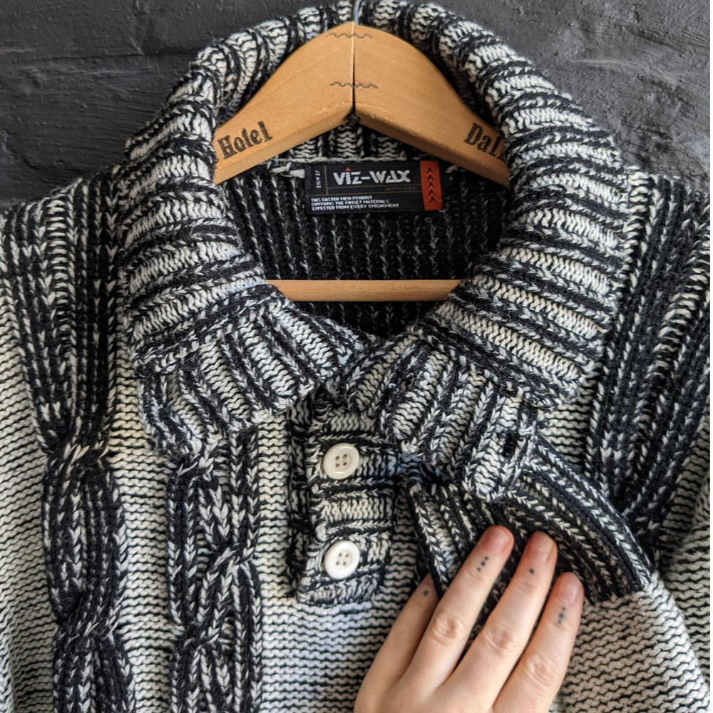 Vintage Wool Chic Cable Knit Black Grey Monotone Chunky Turtleneck Sweater - Picture 2 of 5